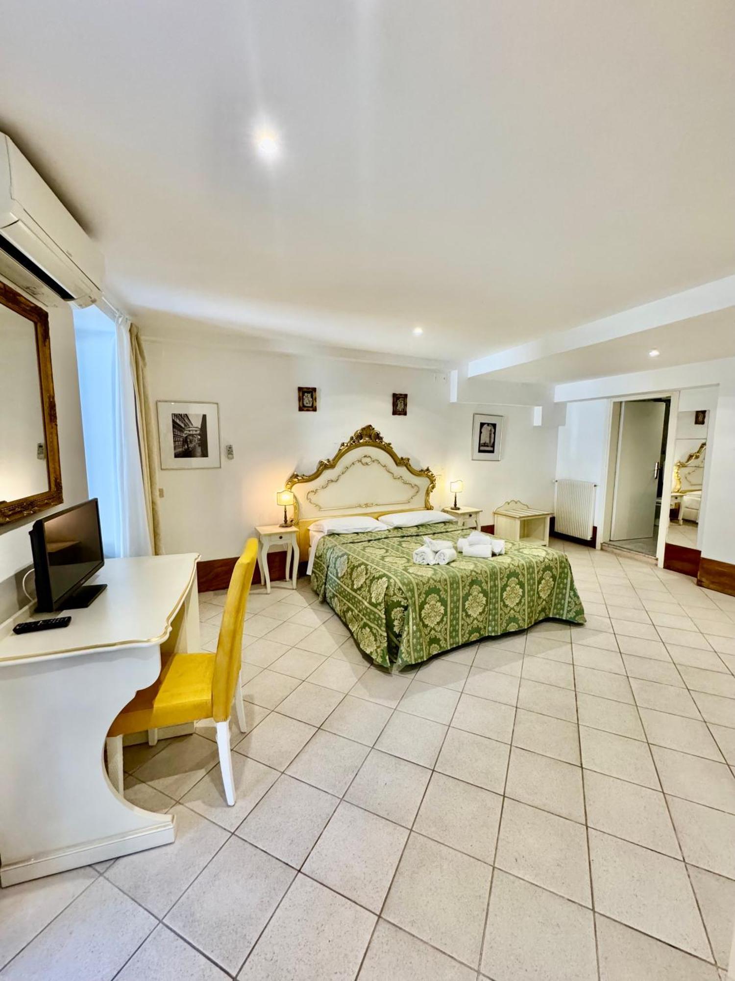 Cannaregio 3009 Tourist House Apartment Venice